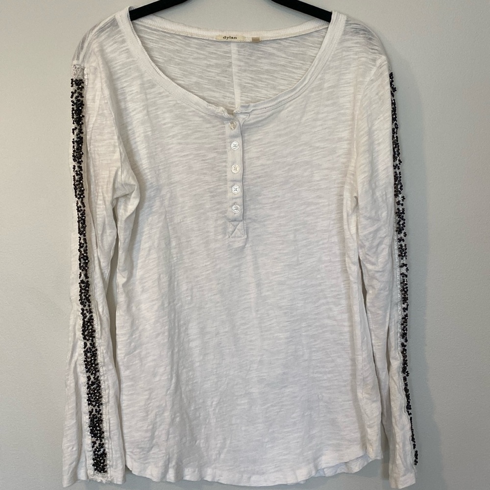 Dylan woman’s long sleeve top size medium